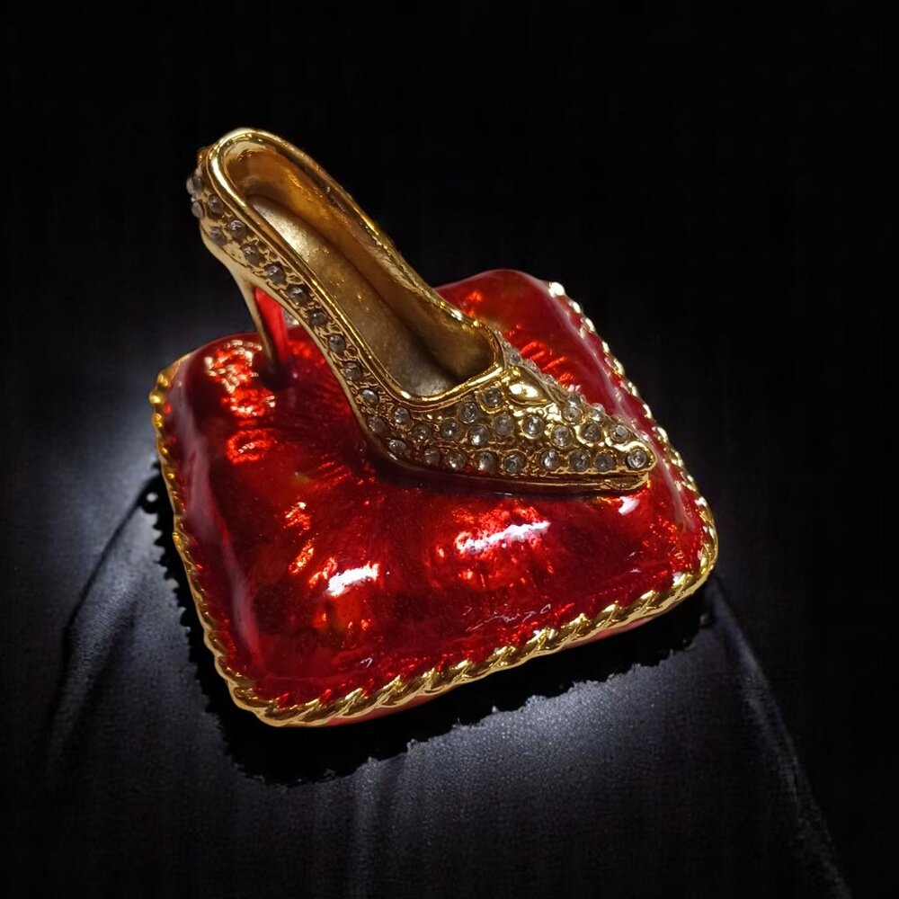 Vintage  1990's Crystal Cinderella-Inspired High Heel Ring Holder Trinket Box